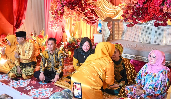 Anggota DPRD Riau Terpilih, Naladia Ayu Rokan Jalani Prosesi Pernikahan Berandam dan Malam Berinai 